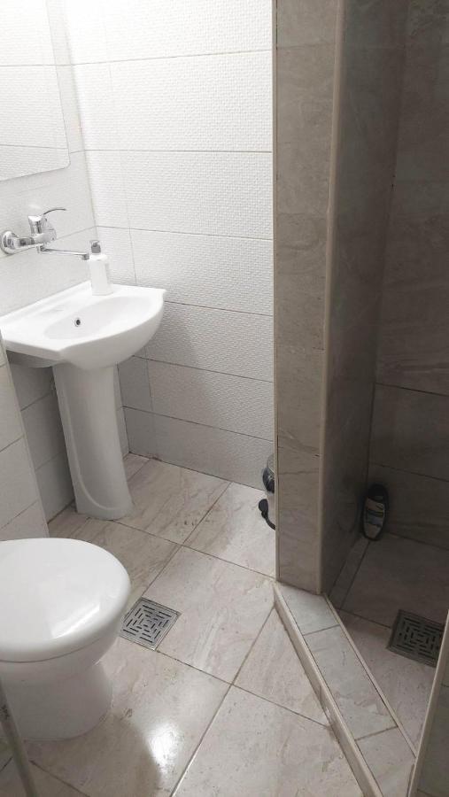 City Hostel Skopje Bagian luar foto
